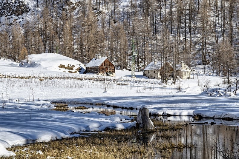 Fairy Tale Cabin